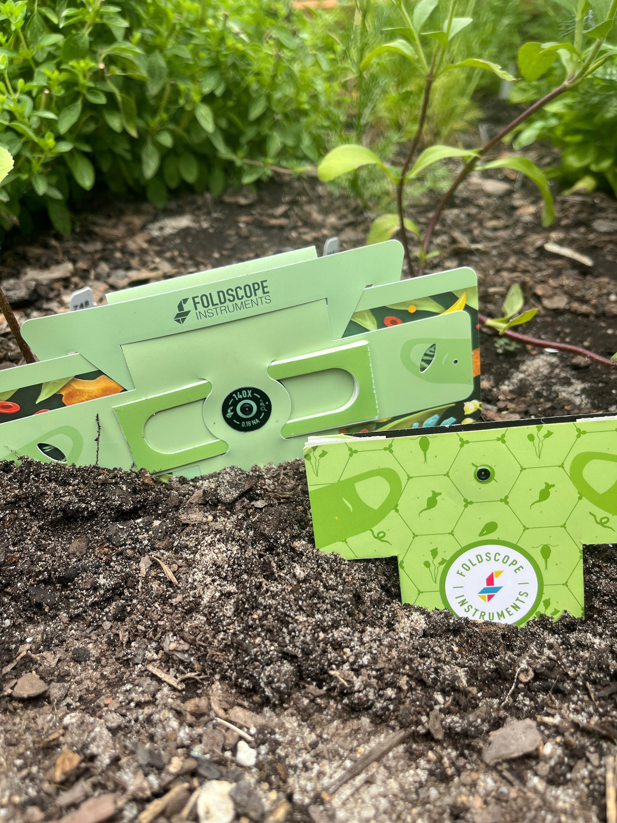 Grass Instruments Foldscope Explores... Smiling Grass - Foldscope Instruments, Inc.